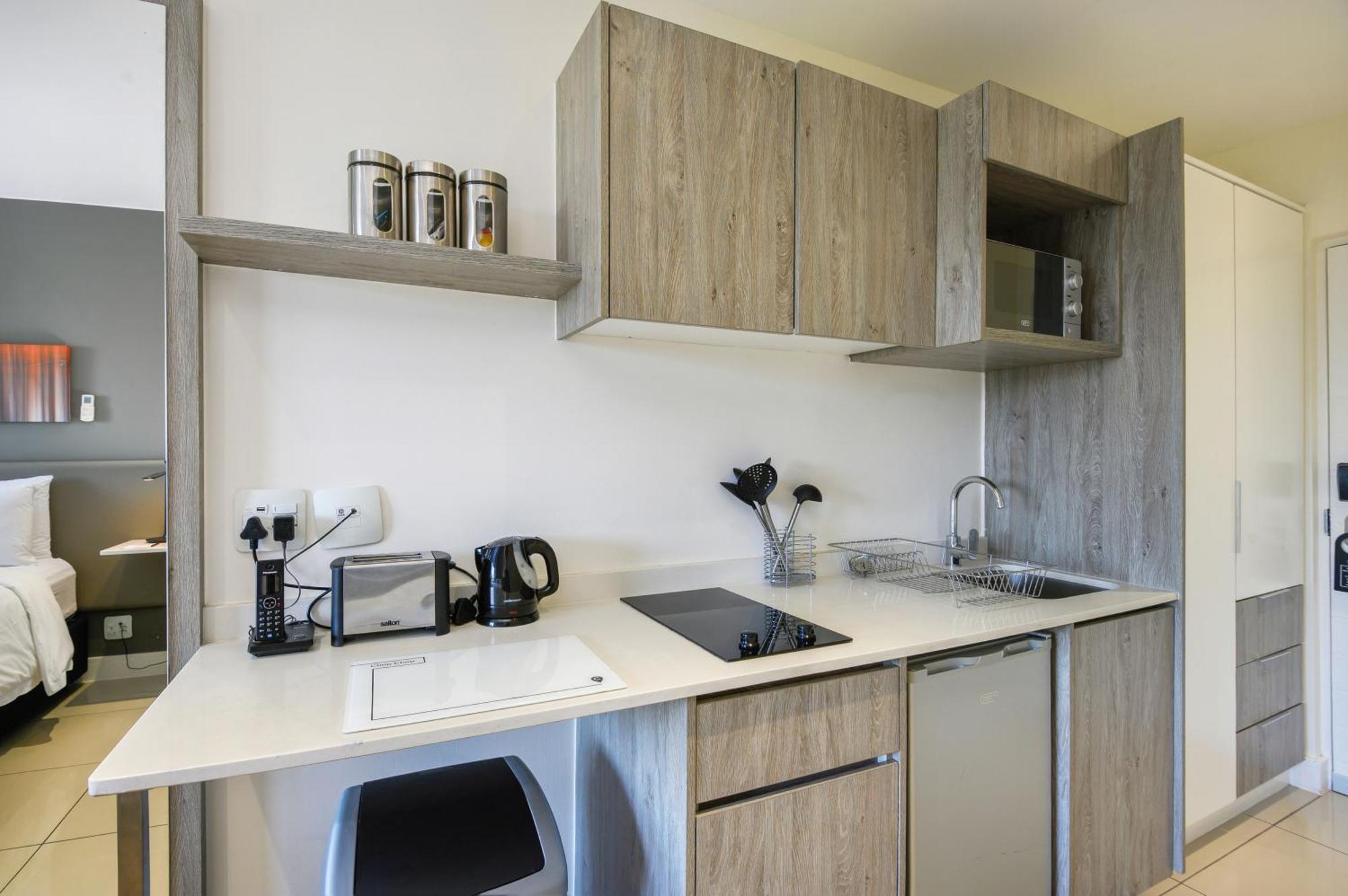 The Capital On Bath Hotel Johannesburg Ngoại thất bức ảnh