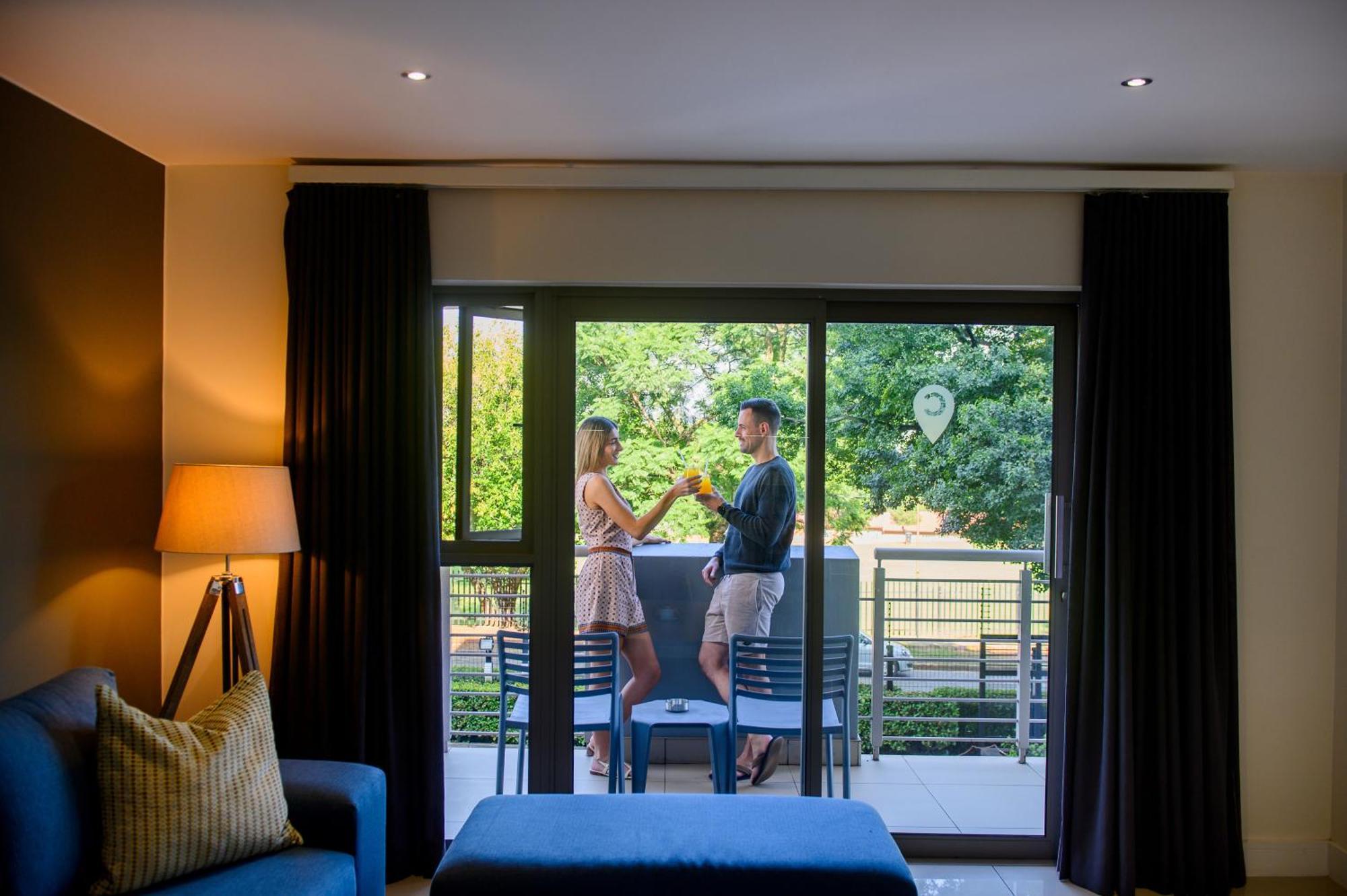 The Capital On Bath Hotel Johannesburg Ngoại thất bức ảnh