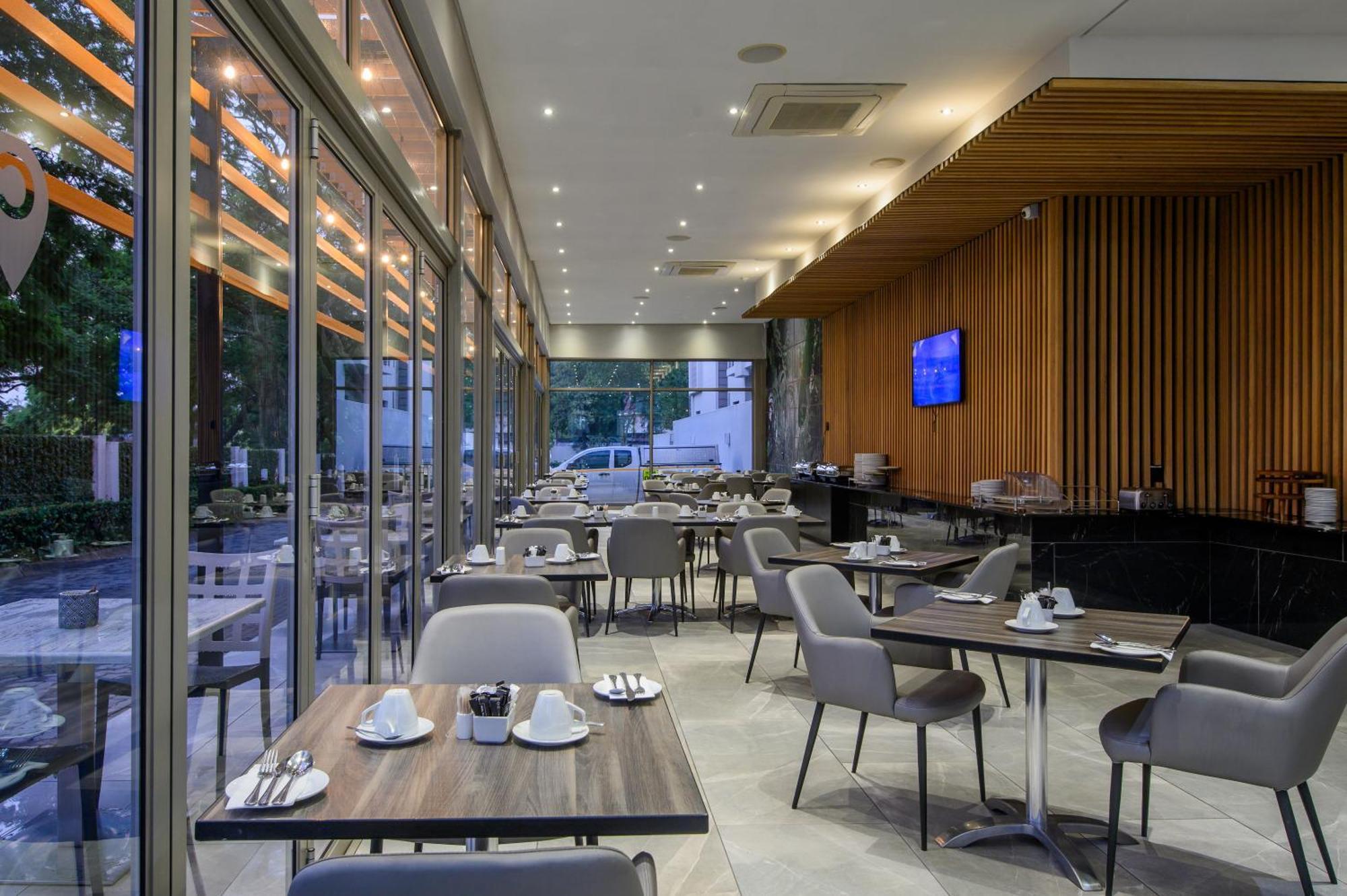 The Capital On Bath Hotel Johannesburg Ngoại thất bức ảnh